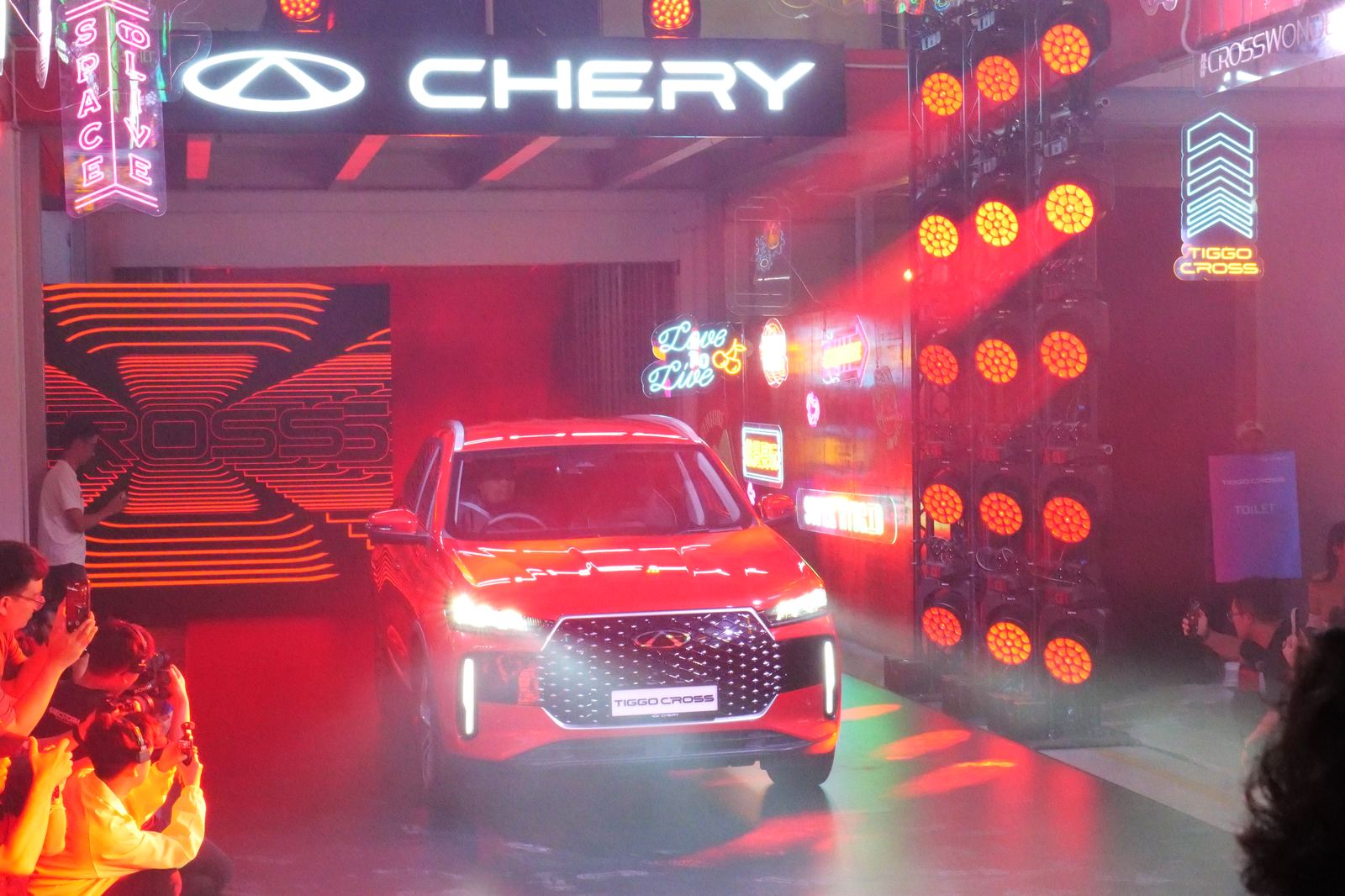 Red Warehouse — Chery Automotive